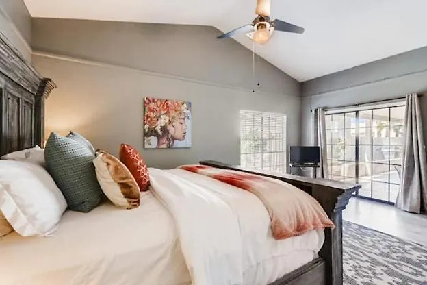 North Scottsdale Golf Escape Holiday home