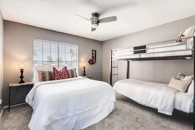 North Scottsdale Golf Escape * Phoenix